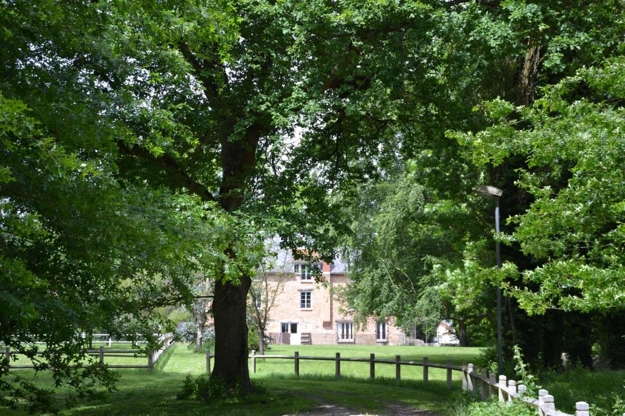 Bed and Breakfast Le Moulin Bleu Saint Cyr-sous-Dourdan Exteriér fotografie