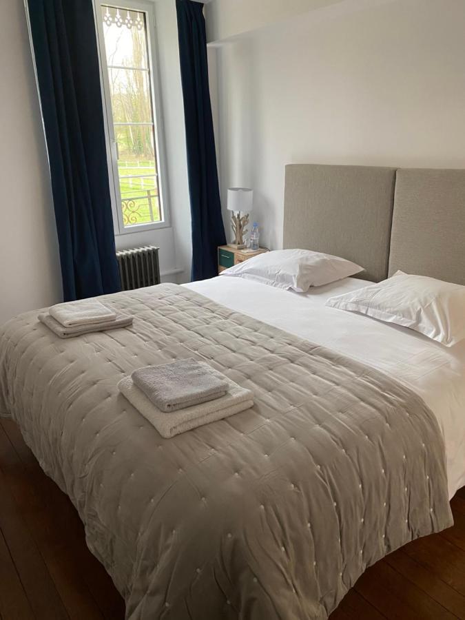 Bed and Breakfast Le Moulin Bleu Saint Cyr-sous-Dourdan Exteriér fotografie